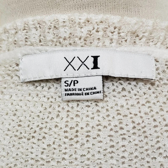 °Pullover Knit Top / Size Small Petite (SP) - Picture 4 of 4